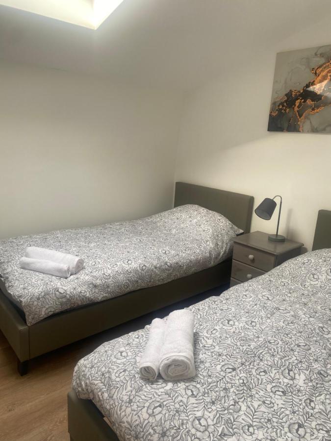 2 Bedroom * Leek